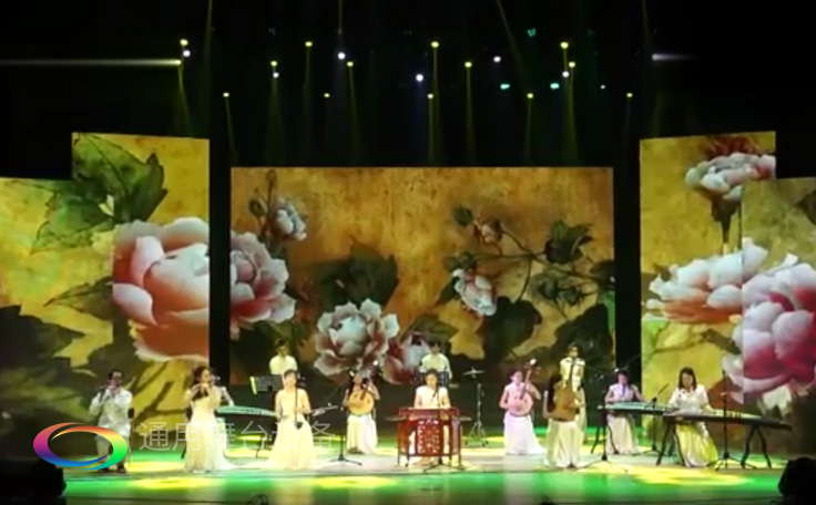 廣東文藝職業(yè)學(xué)院排練廳舞臺(tái)專業(yè)燈光、舞臺(tái)阻燃幕布、聲學(xué)系統(tǒng)等設(shè)備購置及施工項(xiàng)目完成驗(yàn)收工作