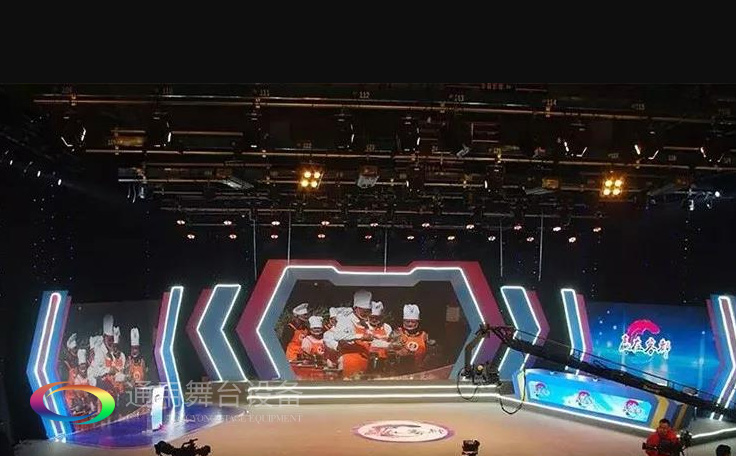 坐標廣東梅州！通用舞臺承接梅州廣播電視臺演播廳項目