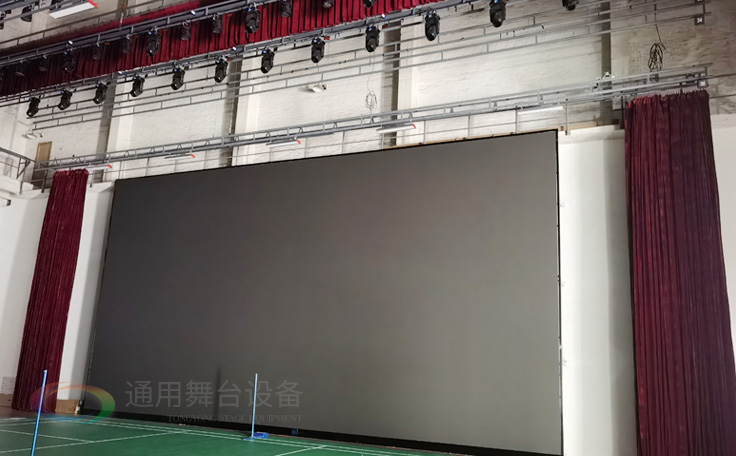 廣州黃花崗禮堂選擇通用舞臺(tái)！禮堂舞臺(tái)阻燃幕布、吊桿、舞臺(tái)燈光項(xiàng)目圓滿竣工！